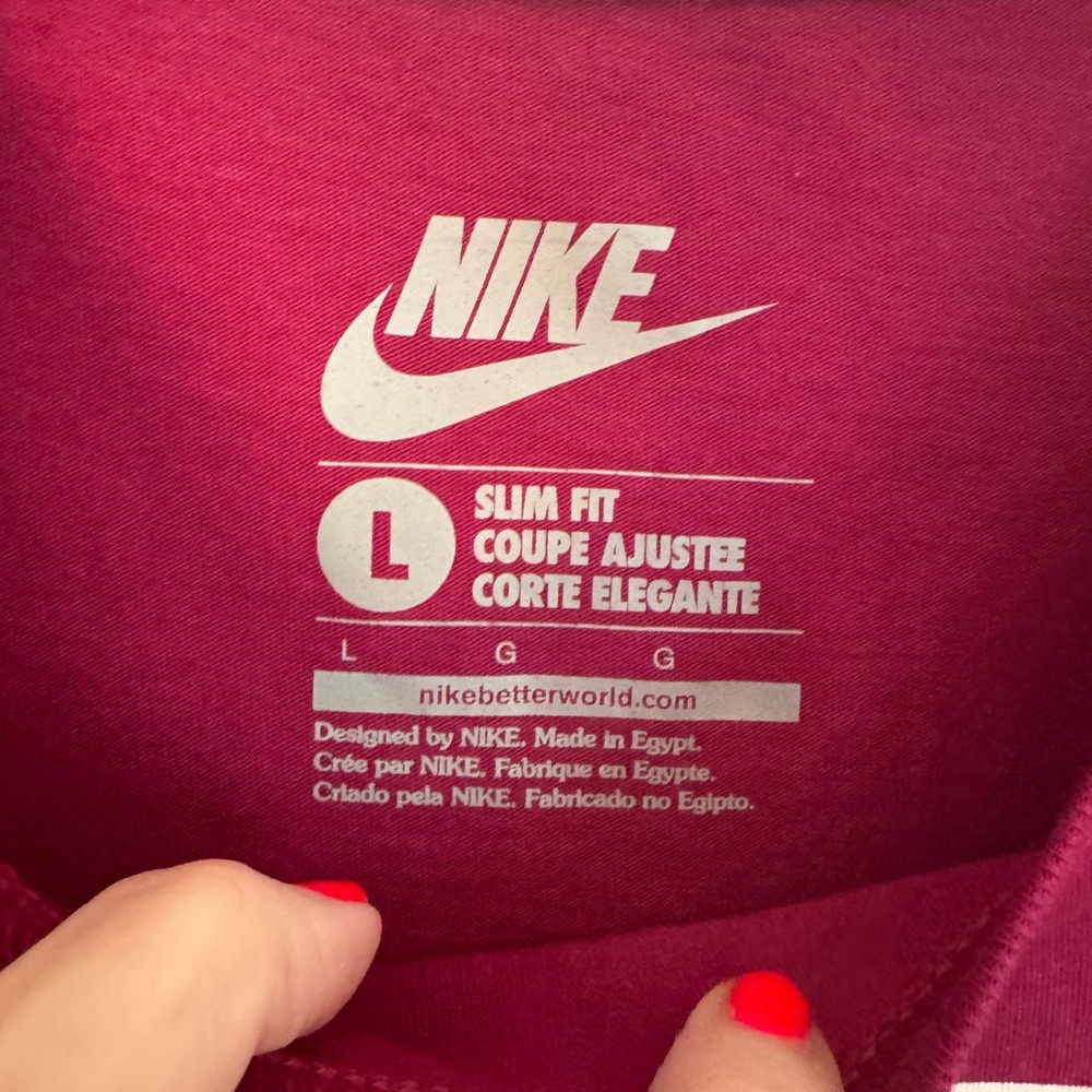 NWT Nike Women’s Slim Fit Long Sleeve Tee Combo Colors Berry hue Active run walk - Picture 3 of 7
